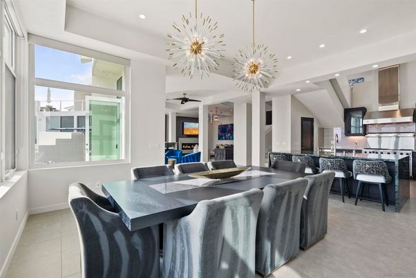 Dining room, Interior, Kitchen, Pendant Lights, Recessed Lighting