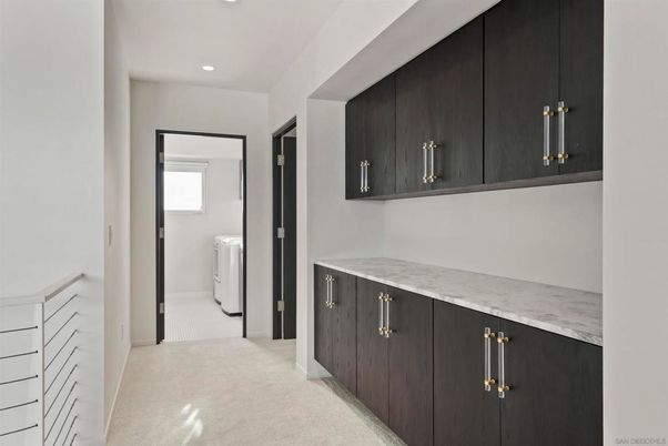 Interior, Recessed Lighting, Washer