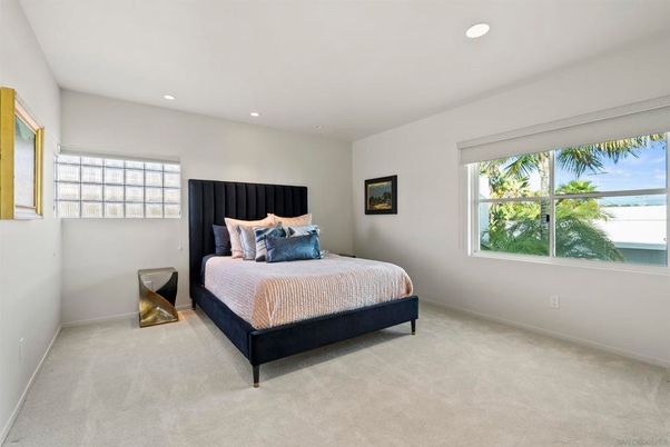 Bedroom, Interior, Recessed Lighting