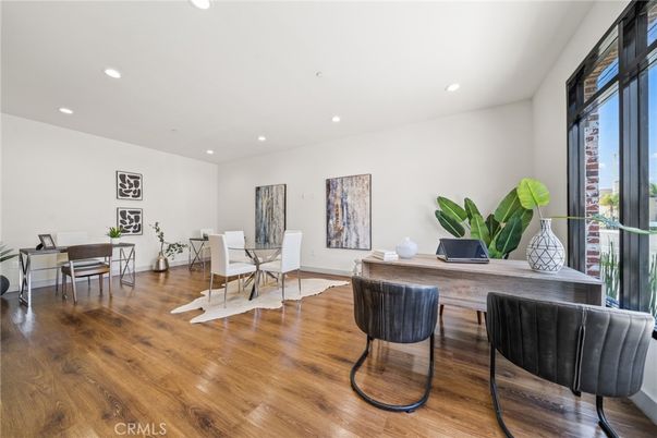 Dining room, Interior, Recessed Lighting, Wood Texture Flooring