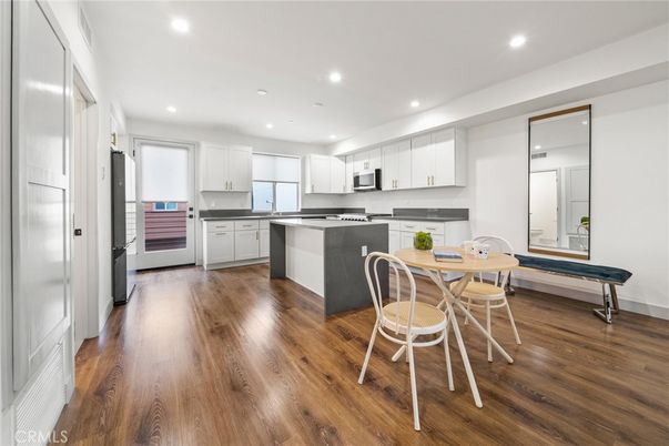 Dining room, Interior, Kitchen, Recessed Lighting, Wood Texture Flooring