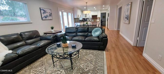 Dining room, Interior, Kitchen, Living room, Pendant Lights, Recessed Lighting, Wood Texture Flooring