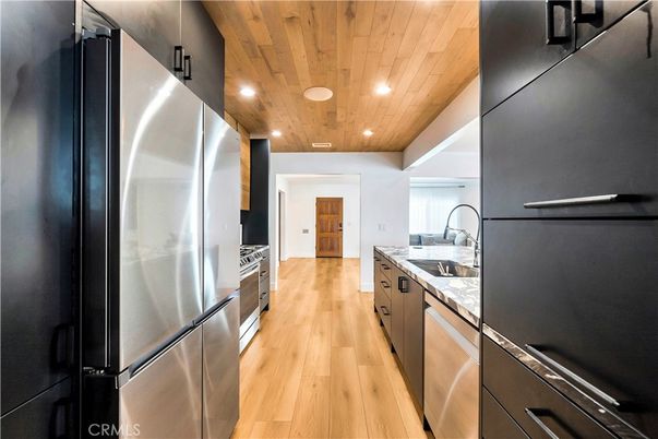 Interior, Kitchen, Recessed Lighting, Stainless Steel Appliances, Wooden Ceilings, Wood Texture Flooring