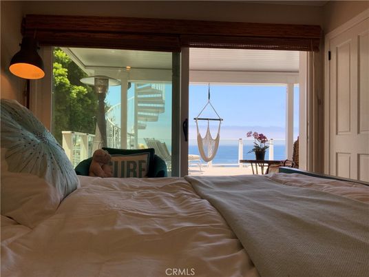 Bedroom, Interior, Water