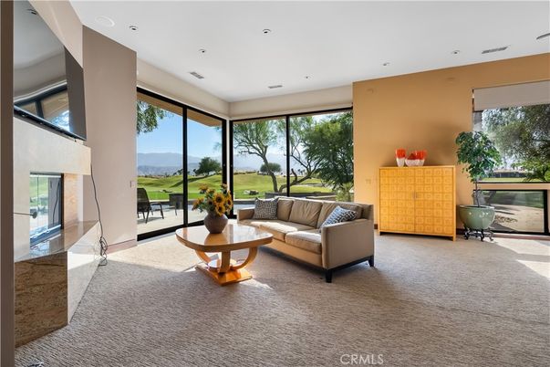 Fireplace, Interior, Living room, Recessed Lighting
