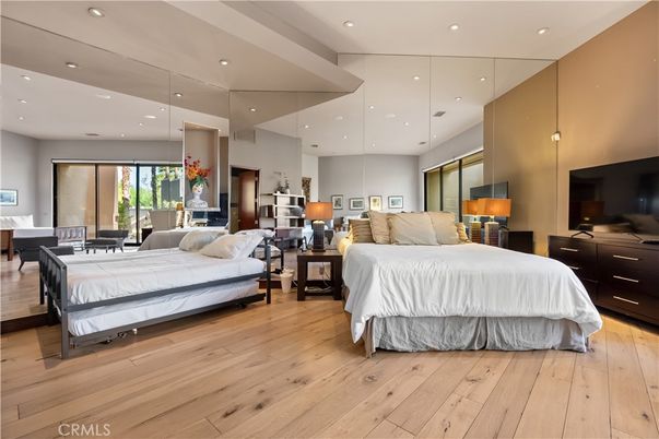 Bedroom, Interior, Pendant Lights, Recessed Lighting, Wood Texture Flooring