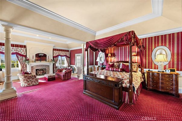 Bedroom, Fireplace, Interior, Recessed Lighting