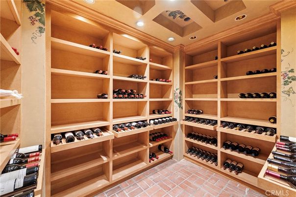 Interior, Recessed Lighting, Wine Storage