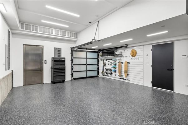 Elevator, Garage, Interior, Recessed Lighting