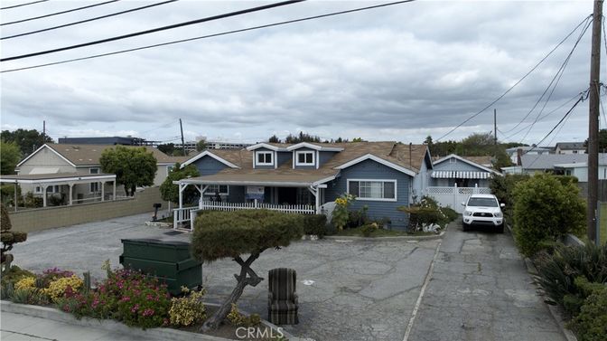 Exterior, Facade, American Craftsman