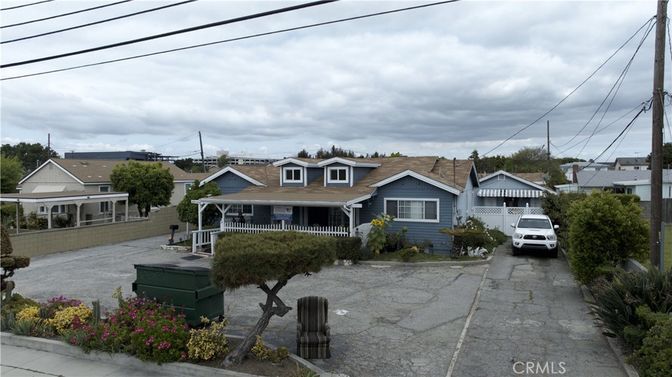 Exterior, Facade, American Craftsman