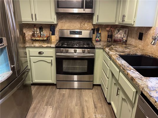 Interior, Kitchen, Stainless Steel Appliances, Wood Texture Flooring