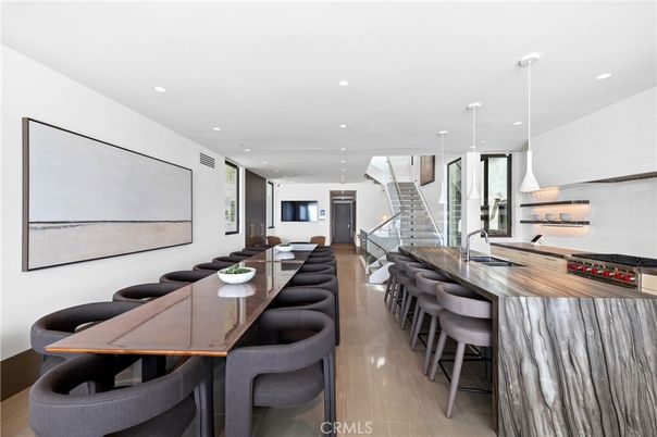 Dining room, Interior, Kitchen, Pendant Lights, Recessed Lighting, Stainless Steel Appliances