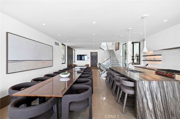Dining room, Interior, Kitchen, Pendant Lights, Recessed Lighting, Stainless Steel Appliances