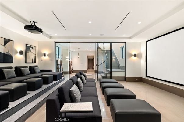Interior, Projection Screen, Recessed Lighting, Theatre Room