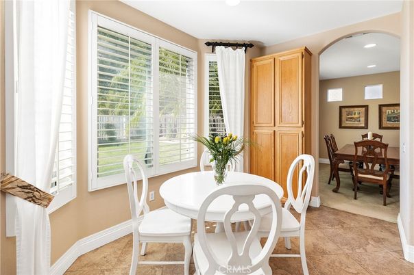 Dining room, Interior, Recessed Lighting