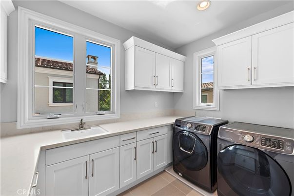 Interior, Recessed Lighting, Washer