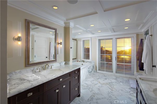 Bathroom, Dual Sink Vanities, Interior, Marble, Recessed Lighting