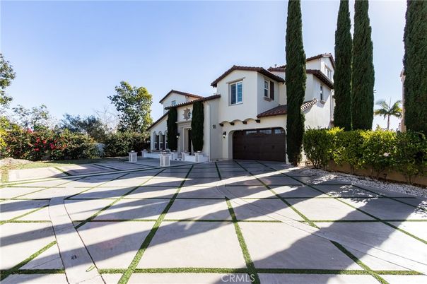 Attached, Exterior, Facade, Spanish Mediterranean