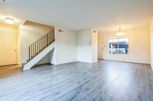 Chandelier, Empty room, Interior, Wood Texture Flooring