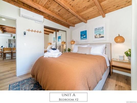Bedroom, Interior, Recessed Lighting, Wooden Beams, Wooden Ceilings, Wood Texture Flooring