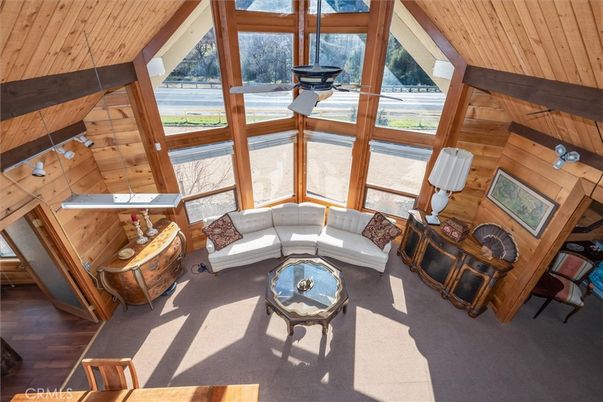 Interior, Living room, Sun Room, Wooden Beams, Wooden Ceilings, Wooden Walls