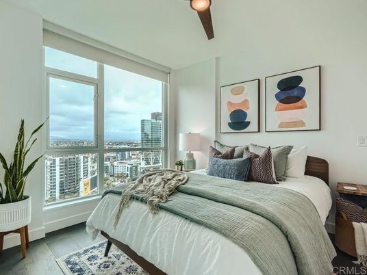 Bedroom, Interior, Water, Wood Texture Flooring