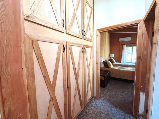Interior, Wooden Walls
