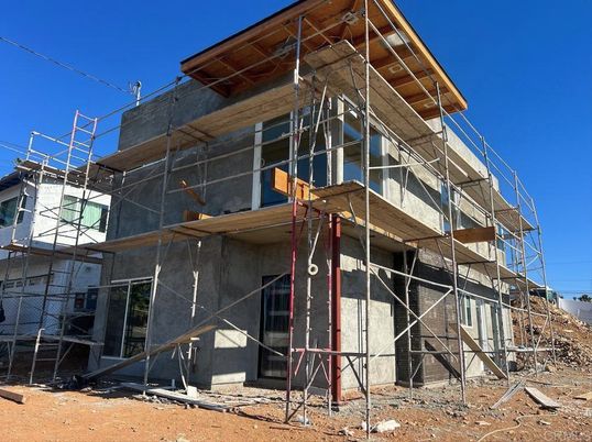 Exterior, Facade, None