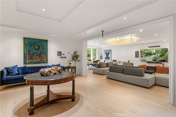 Chandelier, Interior, Living room, Recessed Lighting, Wood Texture Flooring