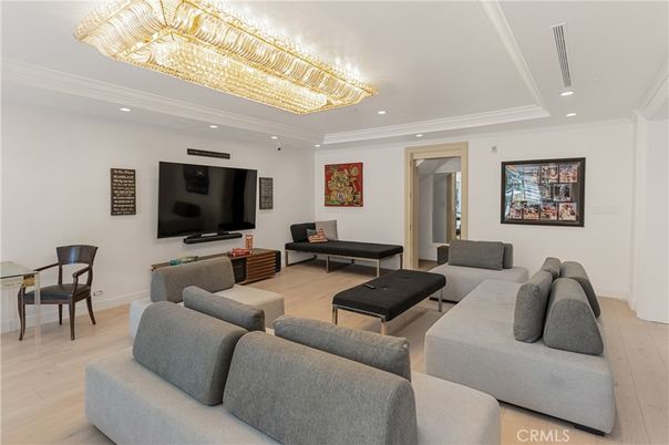 Chandelier, Interior, Living room, Recessed Lighting, Wood Texture Flooring