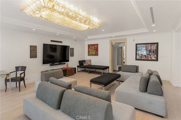 Chandelier, Interior, Living room, Recessed Lighting, Wood Texture Flooring