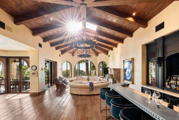 Interior, Living room, Recessed Lighting, Wooden Beams, Wooden Ceilings, Wood Texture Flooring