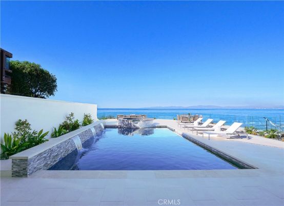 Exterior, Pool, Water