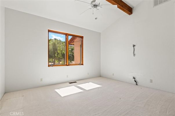 Empty room, Interior, Recessed Lighting, Wooden Beams
