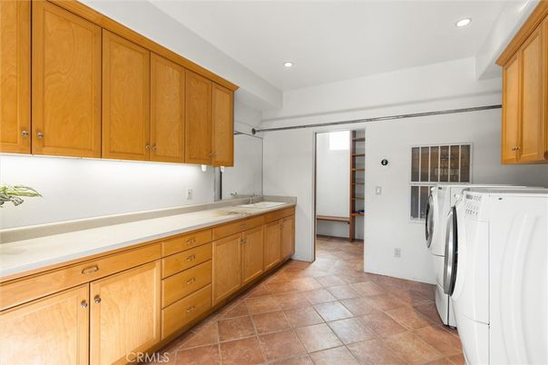 Interior, Recessed Lighting, Washer