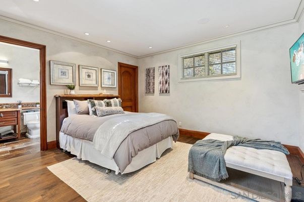 Bathroom, Bedroom, Interior, Recessed Lighting, Wood Texture Flooring