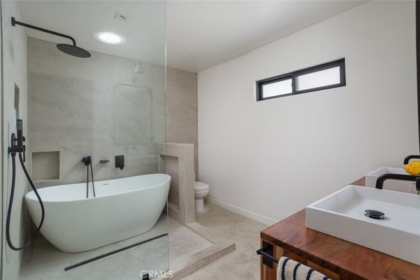 Bathroom, Free Standing Baths, Glass Shower, Interior, Recessed Lighting