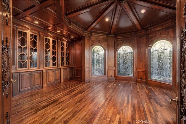 Empty room, Interior, Recessed Lighting, Wooden Beams, Wooden Ceilings, Wood Texture Flooring, Wooden Walls