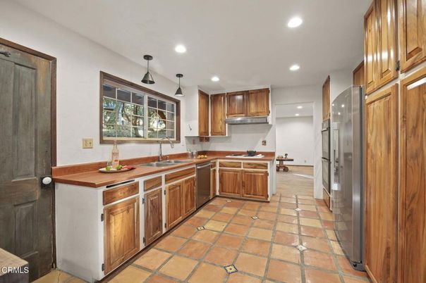 Interior, Kitchen, Recessed Lighting