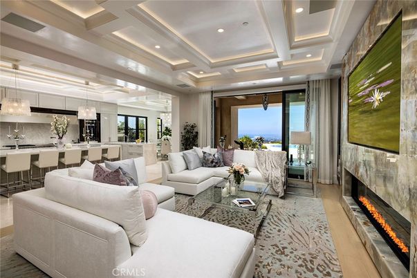 Fireplace, Interior, Living room, Pendant Lights, Recessed Lighting, Water