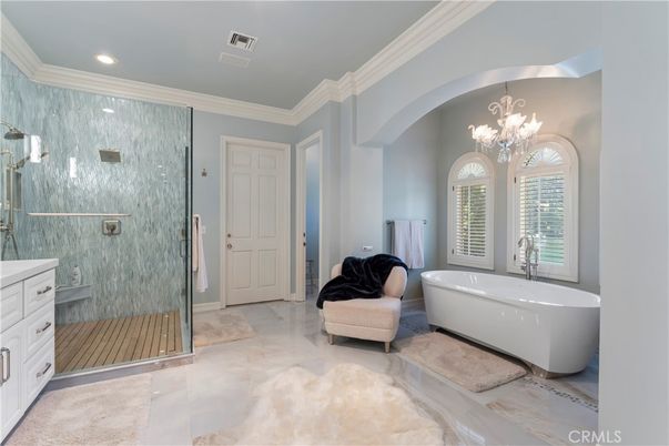 Bathroom, Free Standing Baths, Glass Shower, Interior, Recessed Lighting