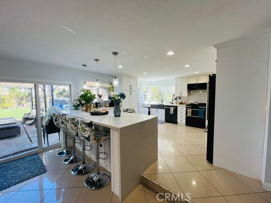 Interior, Kitchen, Pendant Lights, Recessed Lighting