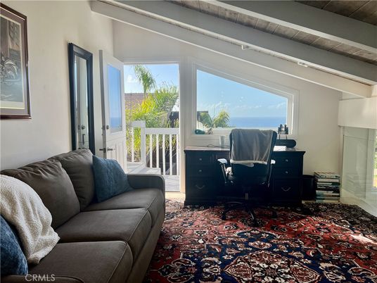 Home Office, Interior, Water