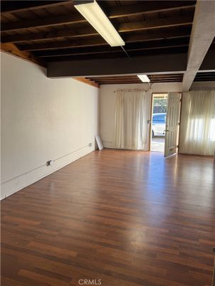 Empty room, Interior, Wooden Beams, Wood Texture Flooring