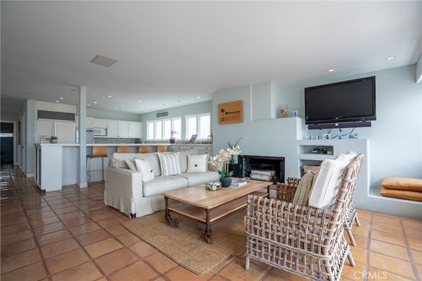 Fireplace, Interior, Kitchen, Living room, Recessed Lighting