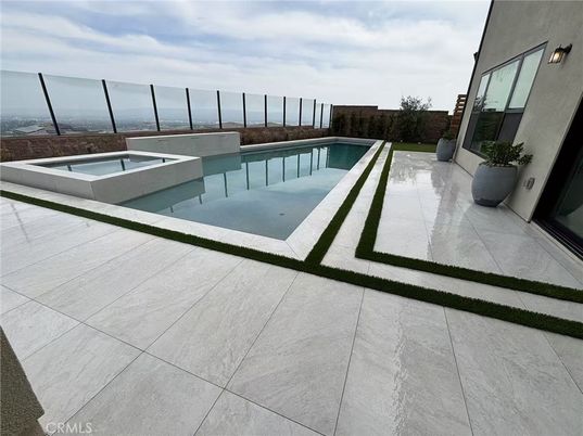 Exterior, Pool, Water
