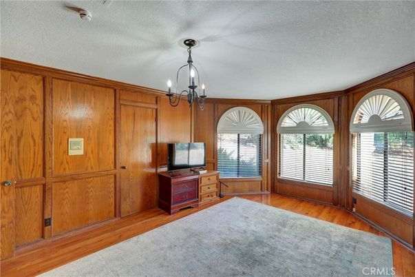 Chandelier, Empty room, Interior, Wood Texture Flooring, Wooden Walls