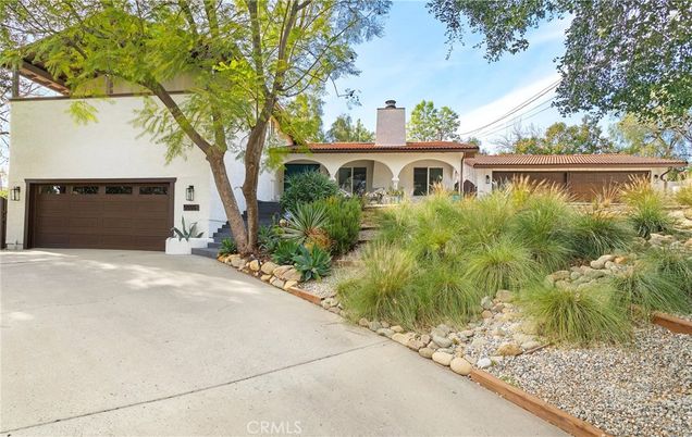 Attached, Backyard, Exterior, Facade, Spanish Mediterranean