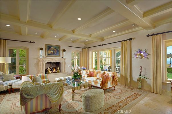 Fireplace, Interior, Living room, Recessed Lighting